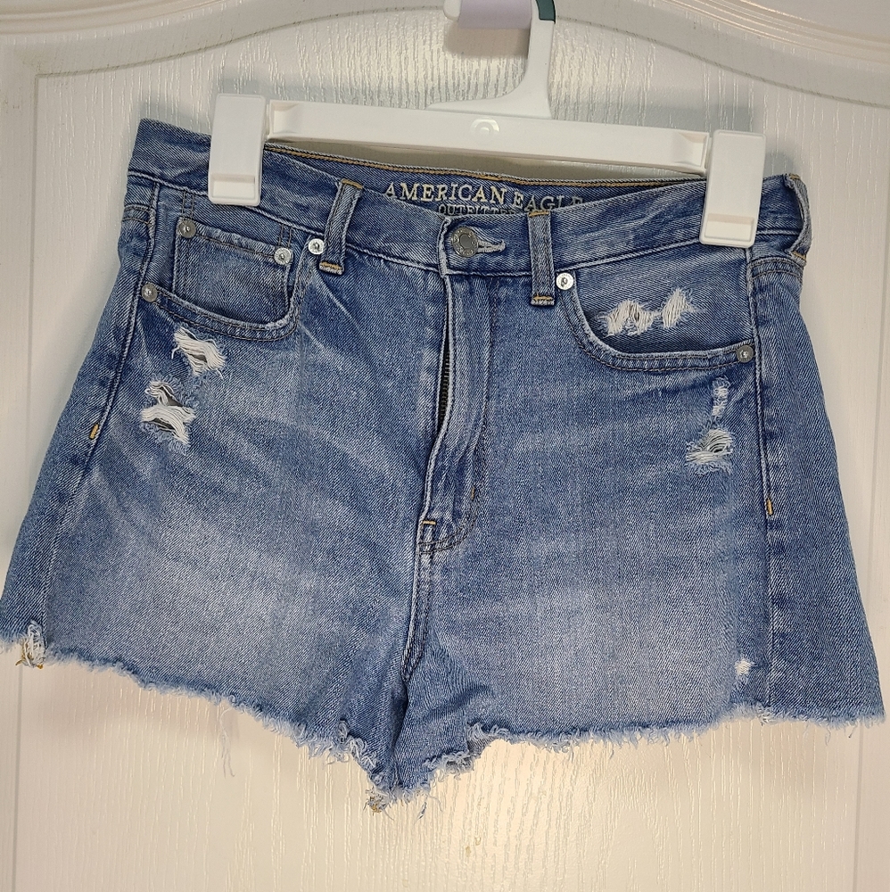 American Eagle Mom Short Size 6